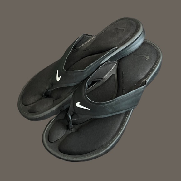 Nike ✔️ Ultra Comfort Sandals - Picture 1 of 11